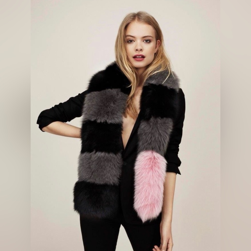 Charlotte Simone Faux Fur Big Daddy Striped Grey Blank Pink Scarf